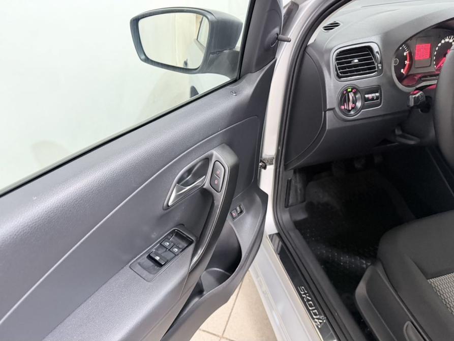 Volkswagen Polo V Воронеж  - изображение 17