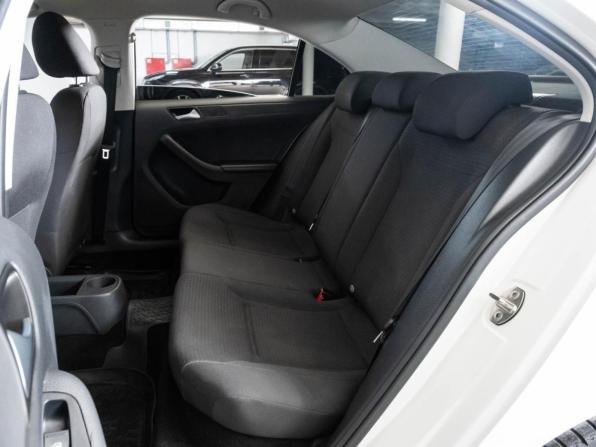 Volkswagen Jetta VI Рестайлинг с пробегом 2015 года, цена 1 059 000 рублей, 58719 км, седан, Автокод Объявления