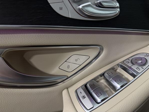 Mercedes-Benz GLC Coupe I (C253) Рестайлинг с пробегом 2019 года, цена 4 500 000 рублей, 59056 км, внедорожник, Автокод Объявления