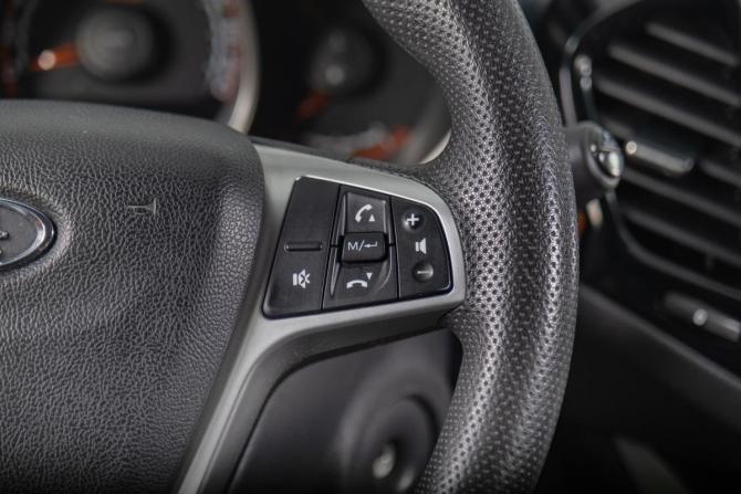 Lada (ВАЗ) Vesta I с пробегом 2019 года, цена 999 000 рублей, 111500 км, седан, Автокод Объявления