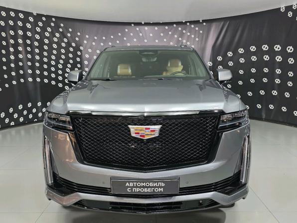 Cadillac Escalade V с пробегом 2022 года, цена 11 499 000 рублей, 38137 км, внедорожник, Автокод Объявления