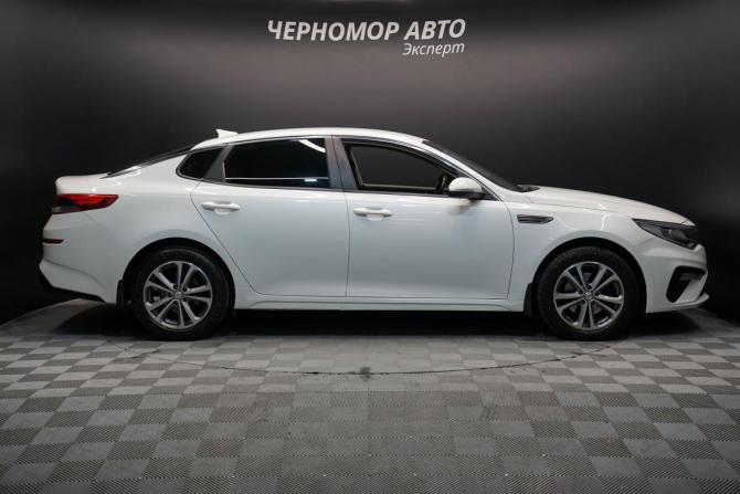 Kia Optima IV Рестайлинг с пробегом 2018 года, цена 1 777 000 рублей, 174000 км, седан, Автокод Объявления