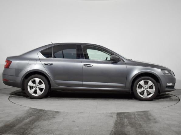 Skoda Octavia III (A7) Рестайлинг с пробегом 2017 года, цена 1 697 890 рублей, 171671 км, лифтбек, Автокод Объявления