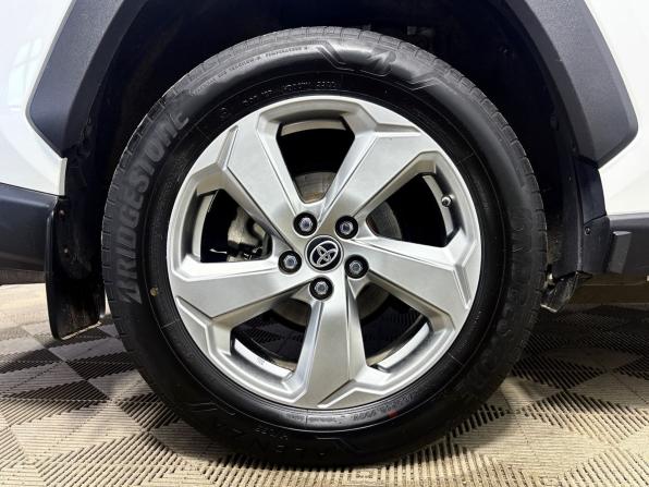 Toyota RAV4 V (XA50) с пробегом 2020 года, цена 3 380 000 рублей, 144222 км, внедорожник, Автокод Объявления