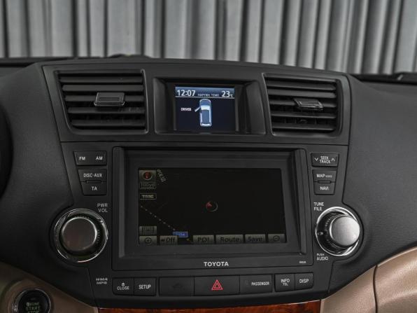 Toyota Highlander II (XU40) Рестайлинг с пробегом 2010 года, цена 1 798 000 рублей, 162823 км, внедорожник, Автокод Объявления