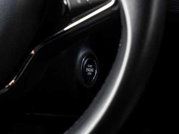 Skoda Superb III Рестайлинг с пробегом 2021 года, цена 2 999 000 рублей, 61850 км, лифтбек, Автокод Объявления