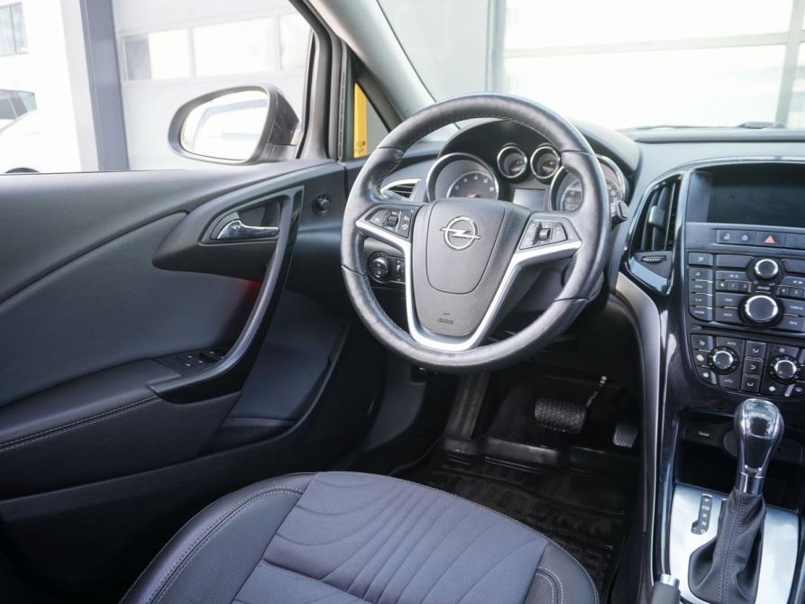Opel Astra J Рестайлинг Москва  - изображение 13