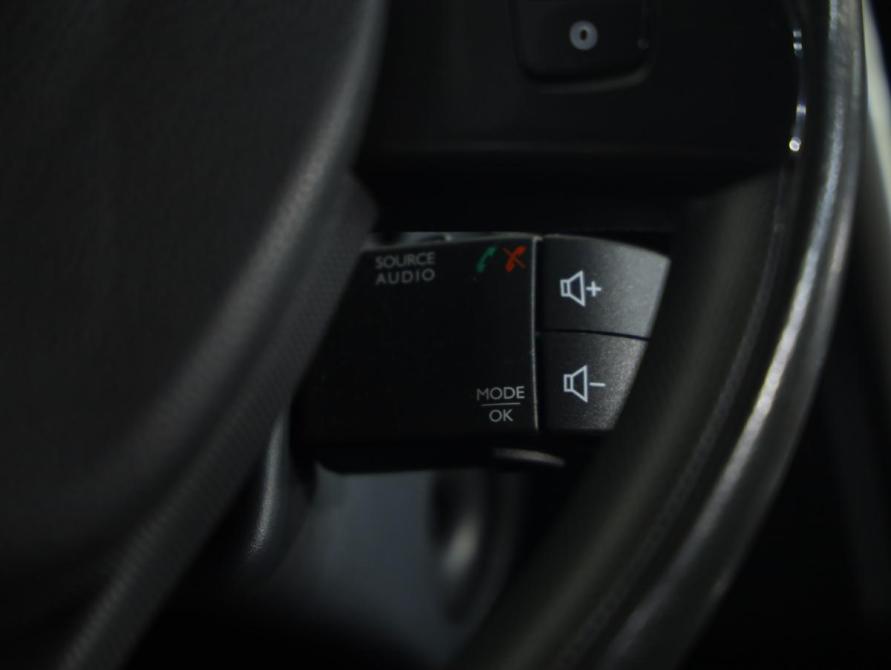 Renault Sandero II Санкт-Петербург  - изображение 12