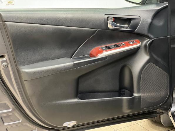 Toyota Camry VII (XV50) с пробегом 2013 года, цена 1 889 500 рублей, 204000 км, седан, Автокод Объявления