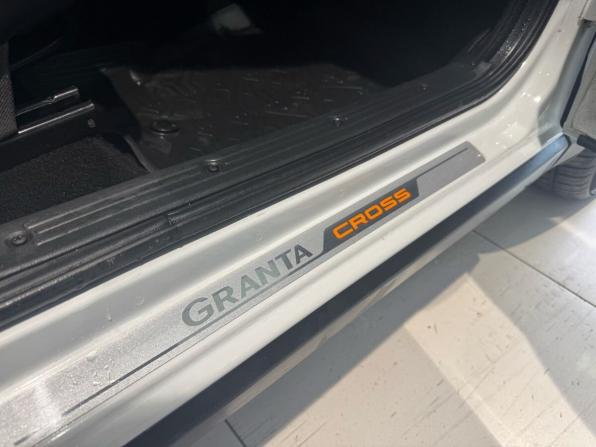 Lada (ВАЗ) Granta I Рестайлинг с пробегом 2023 года, цена 889 000 рублей, 54965 км, универсал, Автокод Объявления