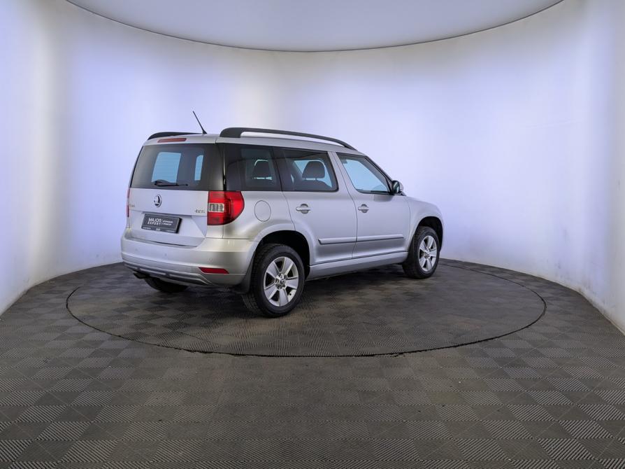 Skoda Yeti I Рестайлинг Москва  - изображение 5