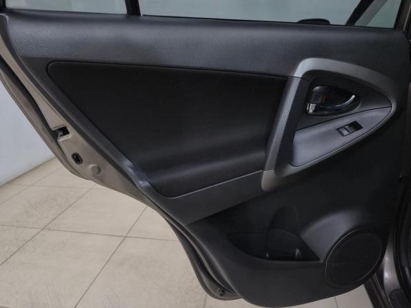 Toyota RAV4 III (XA30) Рестайлинг с пробегом 2010 года, цена 1 370 000 рублей, 130858 км, внедорожник, Автокод Объявления