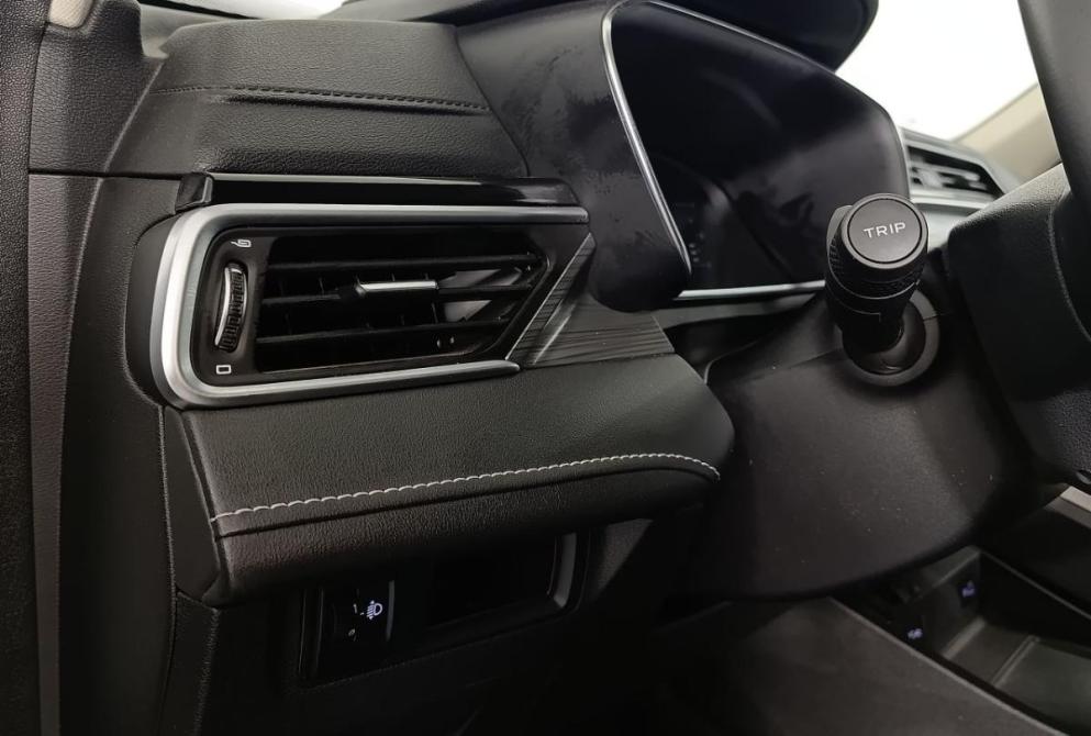 Geely Atlas Pro Волгоград  - изображение 9