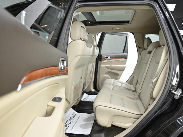 Jeep Grand Cherokee IV (WK2) с пробегом 2013 года, цена 1 339 000 рублей, 131044 км, внедорожник, Автокод Объявления