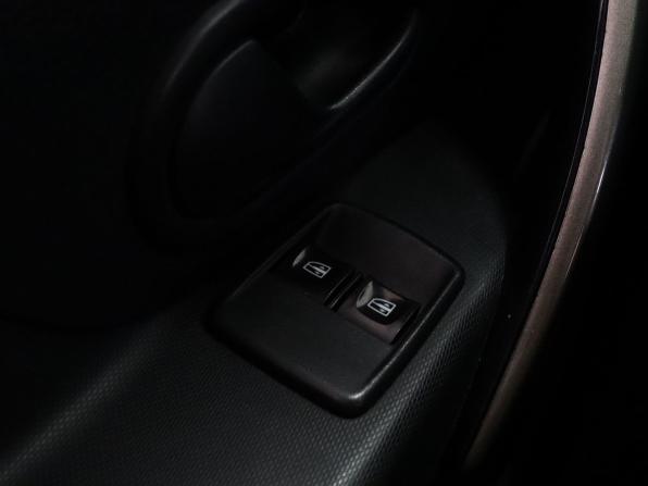 Renault Sandero II Рестайлинг с пробегом 2019 года, цена 1 149 000 рублей, 131000 км, хэтчбек, Автокод Объявления