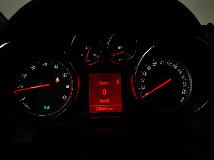 Opel Astra J Рестайлинг Москва  - изображение 16