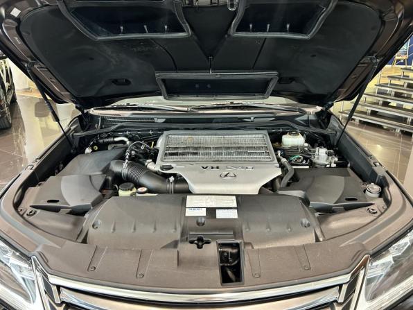 Lexus LX III Рестайлинг 2 с пробегом 2017 года, цена 7 699 000 рублей, 107954 км, внедорожник, Автокод Объявления