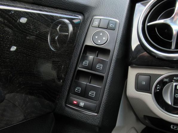Mercedes-Benz GLK-Класс I (X204) Рестайлинг с пробегом 2012 года, цена 1 540 000 рублей, 217275 км, внедорожник, Автокод Объявления