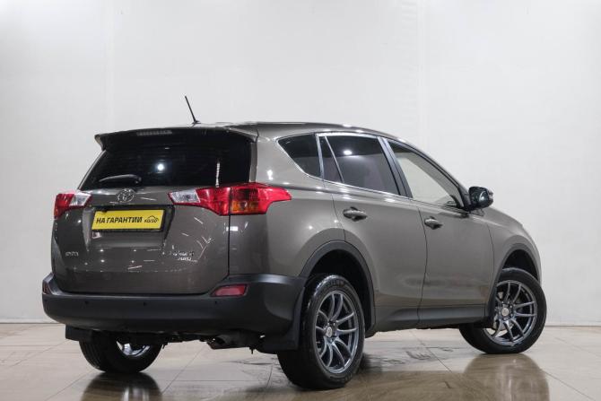 Toyota RAV4 IV (XA40) с пробегом 2014 года, цена 1 999 000 рублей, 162000 км, внедорожник, Автокод Объявления