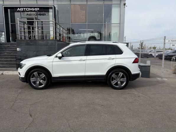 Volkswagen Tiguan II с пробегом 2018 года, цена 2 800 000 рублей, 114181 км, внедорожник, Автокод Объявления