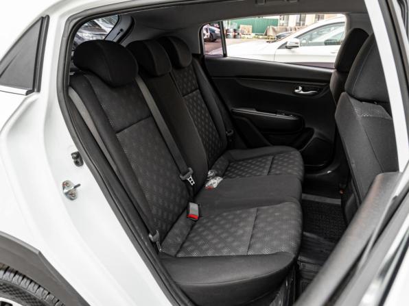 Kia Rio IV Рестайлинг с пробегом 2020 года, цена 1 812 000 рублей, 52257 км, хэтчбек, Автокод Объявления