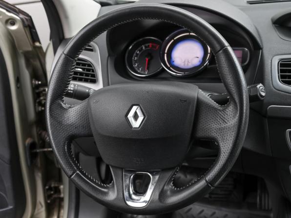 Renault Megane III Рестайлинг с пробегом 2014 года, цена 798 000 рублей, 108549 км, хэтчбек, Автокод Объявления