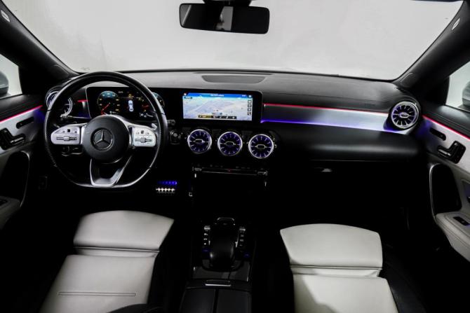 Mercedes-Benz CLA II (C118 X118) с пробегом 2020 года, цена 2 899 000 рублей, 84186 км, седан, Автокод Объявления