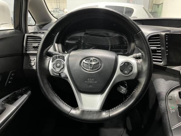 Toyota Venza I Рестайлинг с пробегом 2013 года, цена 1 849 000 рублей, 190314 км, внедорожник, Автокод Объявления