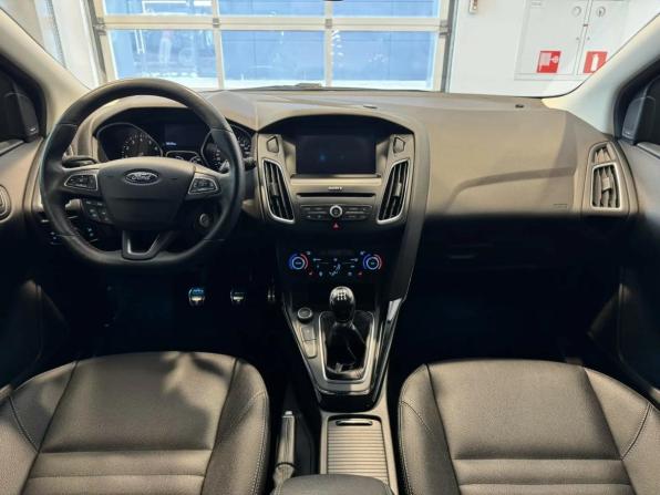Ford Focus III Рестайлинг с пробегом 2019 года, цена 1 380 000 рублей, 63098 км, хэтчбек, Автокод Объявления
