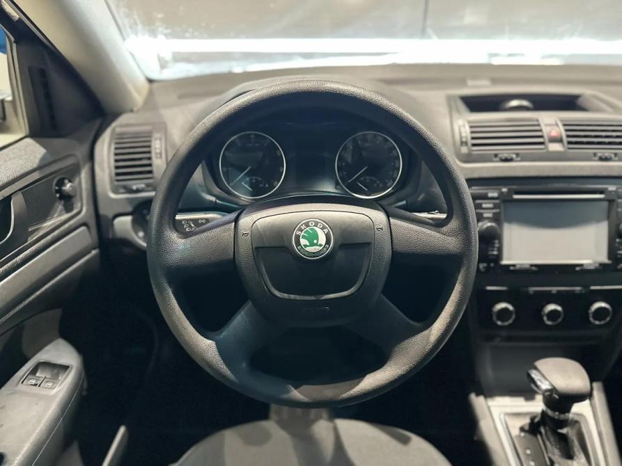 Skoda Octavia II (A5) Рестайлинг Новосибирск  - изображение 11