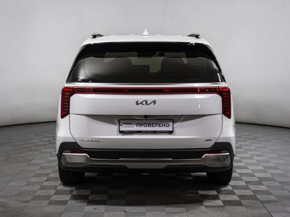Kia Carnival IV Рестайлинг с пробегом 2025 года, цена 6 580 000 рублей, 7800 км, минивэн, Автокод Объявления