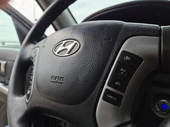 Hyundai Santa Fe II Рестайлинг с пробегом 2010 года, цена 1 250 000 рублей, 277438 км, внедорожник, Автокод Объявления