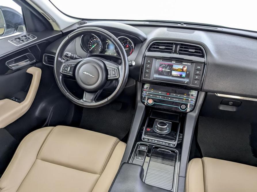Jaguar F-Pace I Москва  - изображение 29