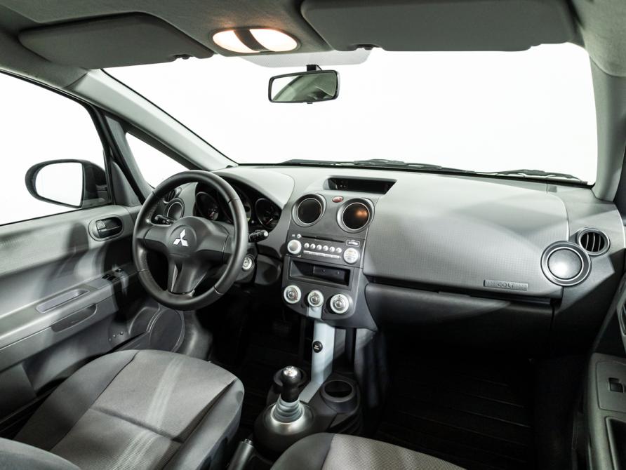 Mitsubishi Colt VI (Z20/Z30) Санкт-Петербург  - изображение 9