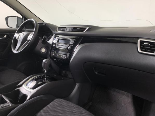 Nissan Qashqai II с пробегом 2018 года, цена 1 367 000 рублей, 163436 км, внедорожник, Автокод Объявления