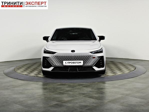 Changan UNI-V I с пробегом 2024 года, цена 2 497 000 рублей, 21820 км, лифтбек, Автокод Объявления