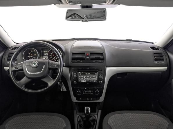 Skoda Yeti I с пробегом 2012 года, цена 1 180 000 рублей, 85025 км, внедорожник, Автокод Объявления