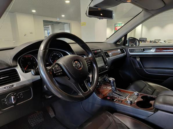 Volkswagen Touareg II с пробегом 2012 года, цена 1 550 000 рублей, 189009 км, внедорожник, Автокод Объявления