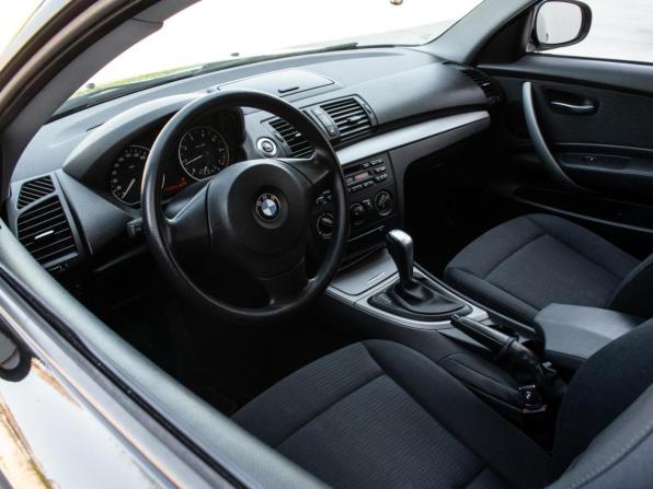 BMW 1 серии I (E81/E82/E87/E88) Рестайлинг с пробегом 2010 года, цена 895 000 рублей, 223302 км, хэтчбек, Автокод Объявления
