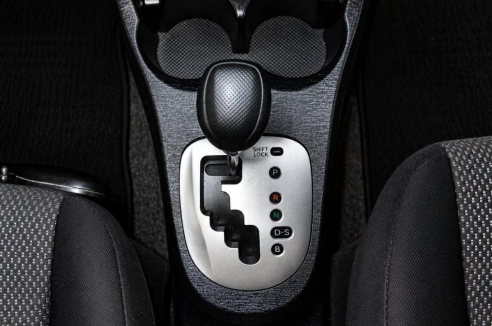 Toyota Vitz III (XP130) Челябинск  - изображение 14
