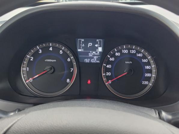 Hyundai Solaris I Рестайлинг с пробегом 2015 года, цена 905 000 рублей, 192092 км, седан, Автокод Объявления