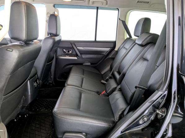 Mitsubishi Pajero IV Рестайлинг 2 с пробегом 2014 года, цена 2 240 000 рублей, 150492 км, внедорожник, Автокод Объявления