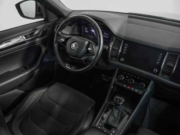 Skoda Kodiaq I с пробегом 2021 года, цена 1 889 000 рублей, 309592 км, внедорожник, Автокод Объявления