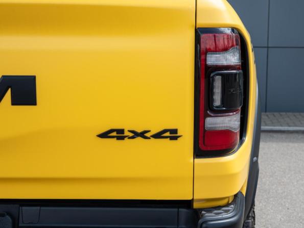 Ram 1500 V с пробегом 2023 года, цена 12 870 000 рублей, 59520 км, offers.body_type.unknown, Автокод Объявления