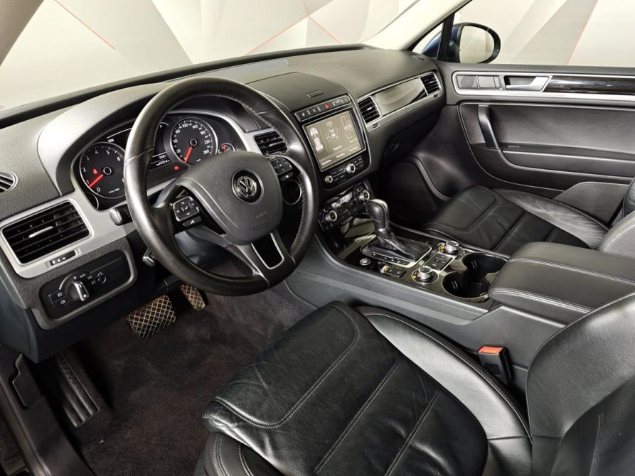 Volkswagen Touareg II Рестайлинг Москва  - изображение 19