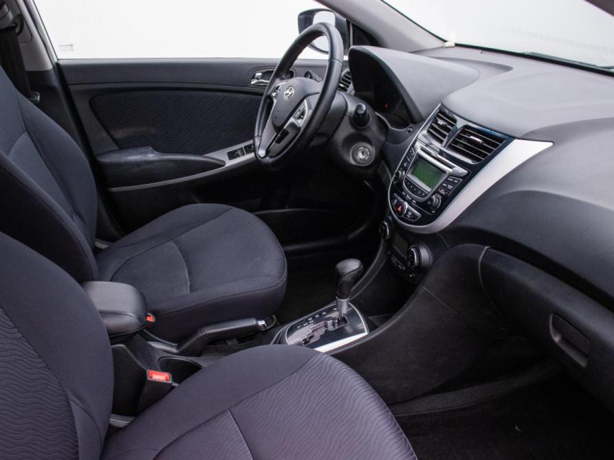 Hyundai Solaris I Москва  - изображение 9