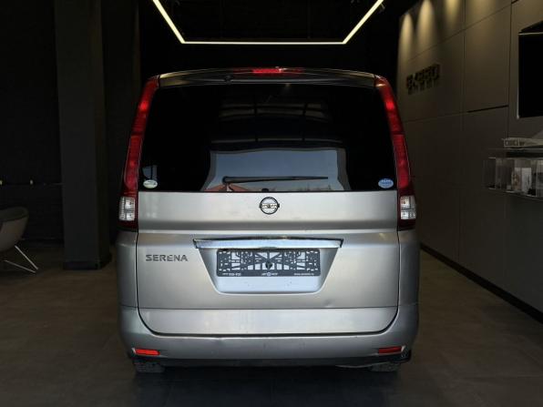 Nissan Serena III (C25) с пробегом 2006 года, цена 920 000 рублей, 350000 км, минивэн, Автокод Объявления