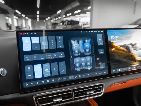 Li Auto (Lixiang) L6 с пробегом 2024 года, цена 5 200 000 рублей, 51140 км, внедорожник, Автокод Объявления