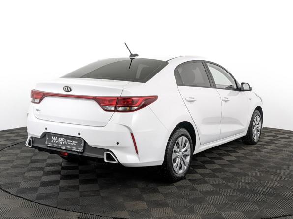 Kia Rio IV Рестайлинг с пробегом 2021 года, цена 1 655 000 рублей, 41914 км, седан, Автокод Объявления