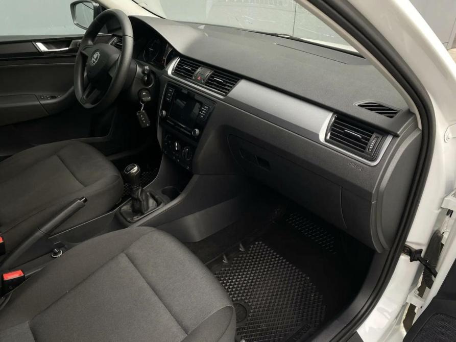 Skoda Rapid I Рестайлинг Новосибирск  - изображение 14